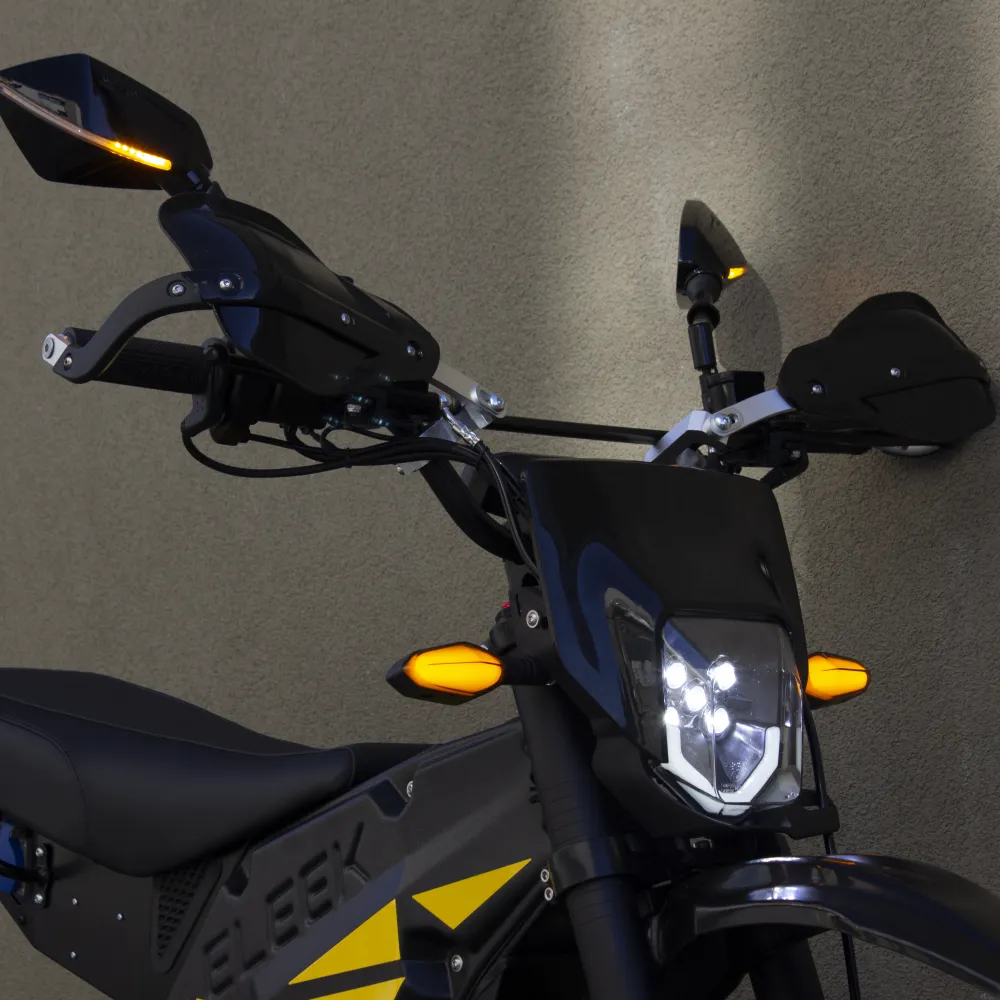 Audi projection turn signals vs ELEEK Atom Street electric bike optics