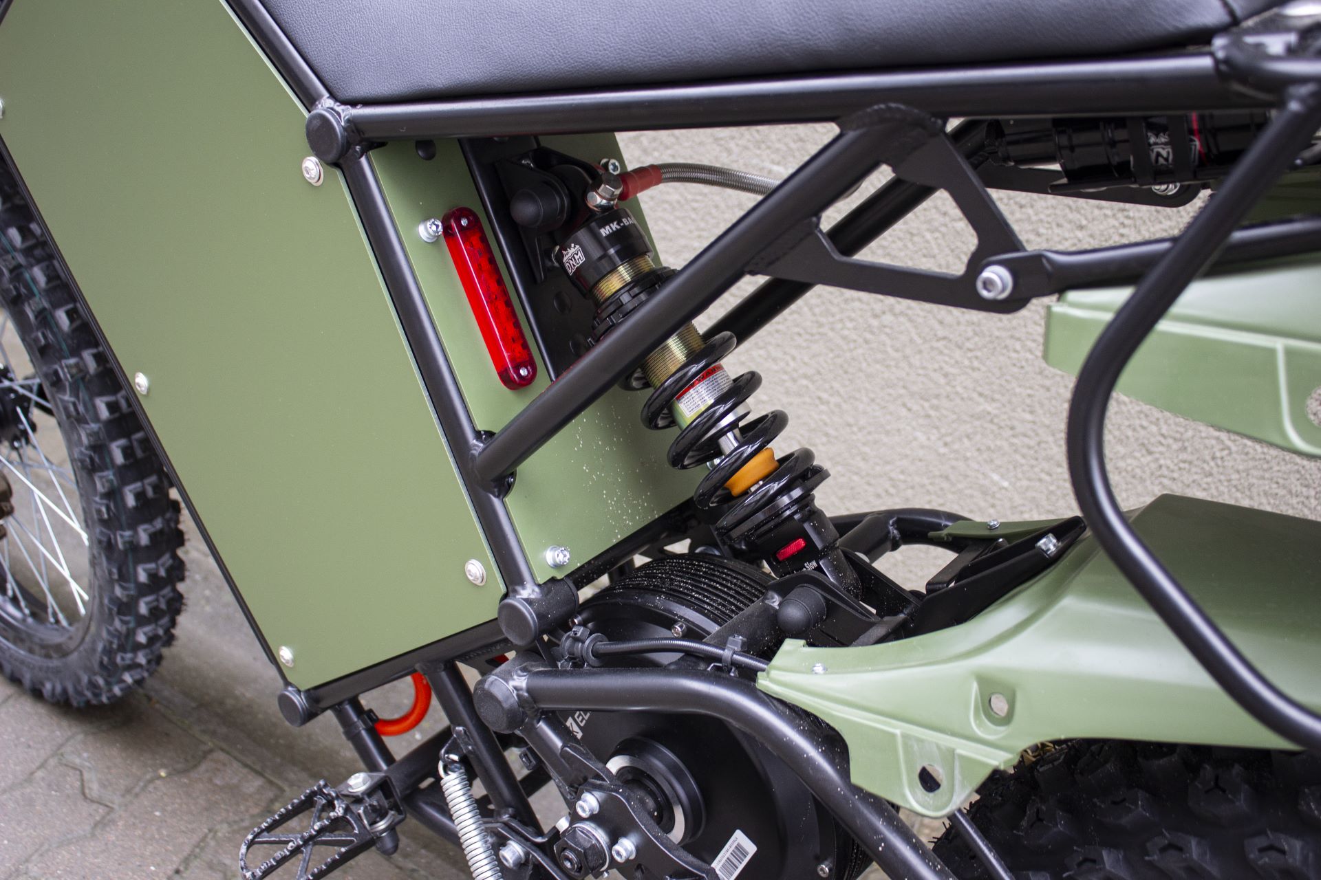 Електромотоцикл, електробайк, електровелосипед Елік Позитив Мілітарі